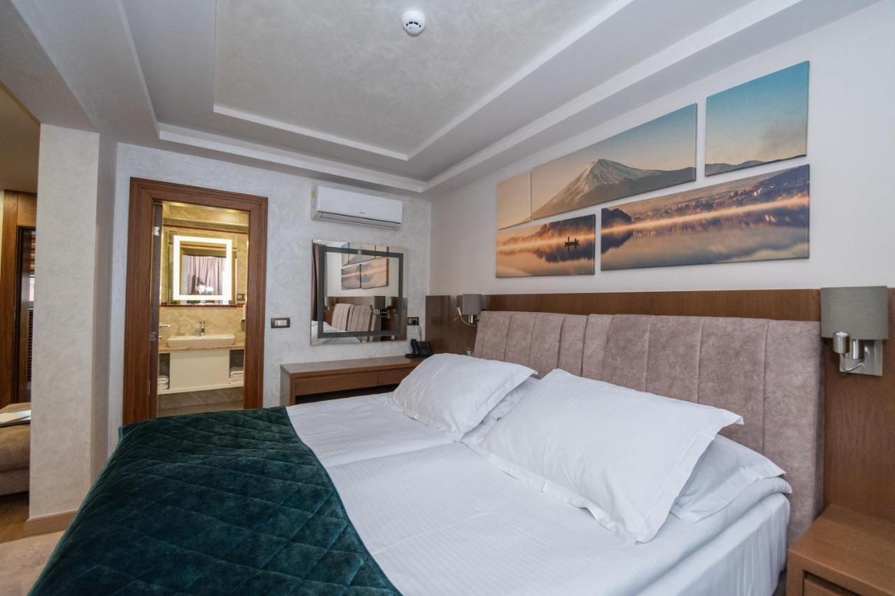 Hotel Park Srebrenik Buitenkant foto